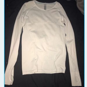 ivivva white size 14 shirt (size 4 in lululemon)